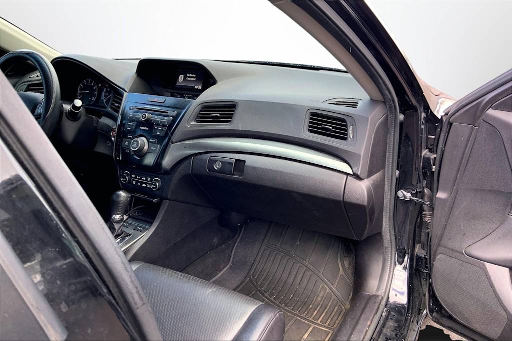 Thumbnail: 2015 Acura ILX - 14