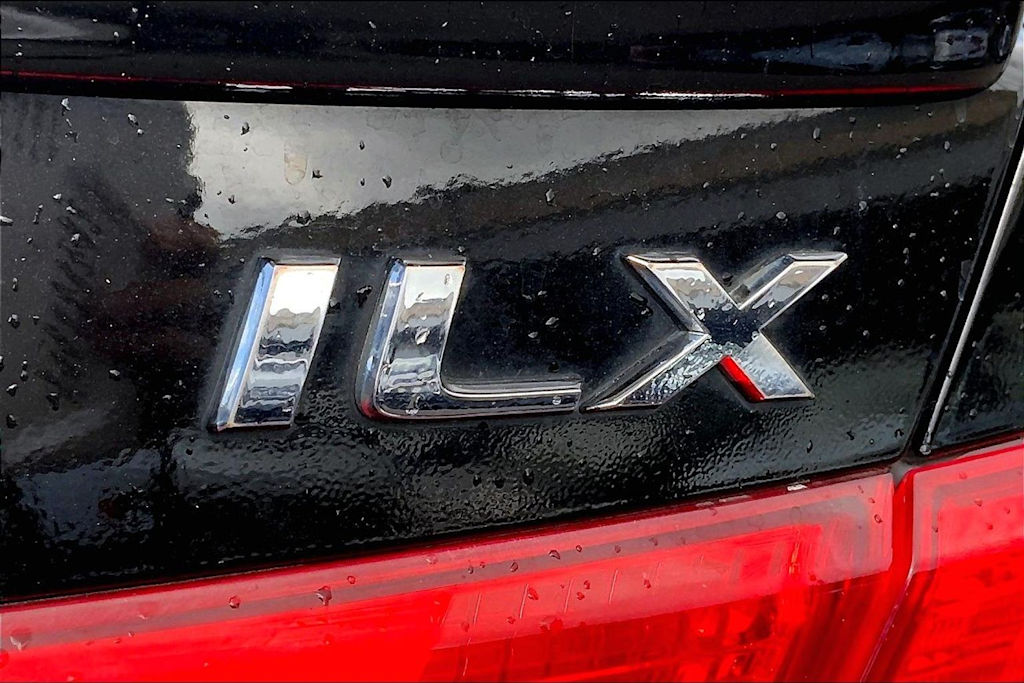 Thumbnail: 2015 Acura ILX - 21