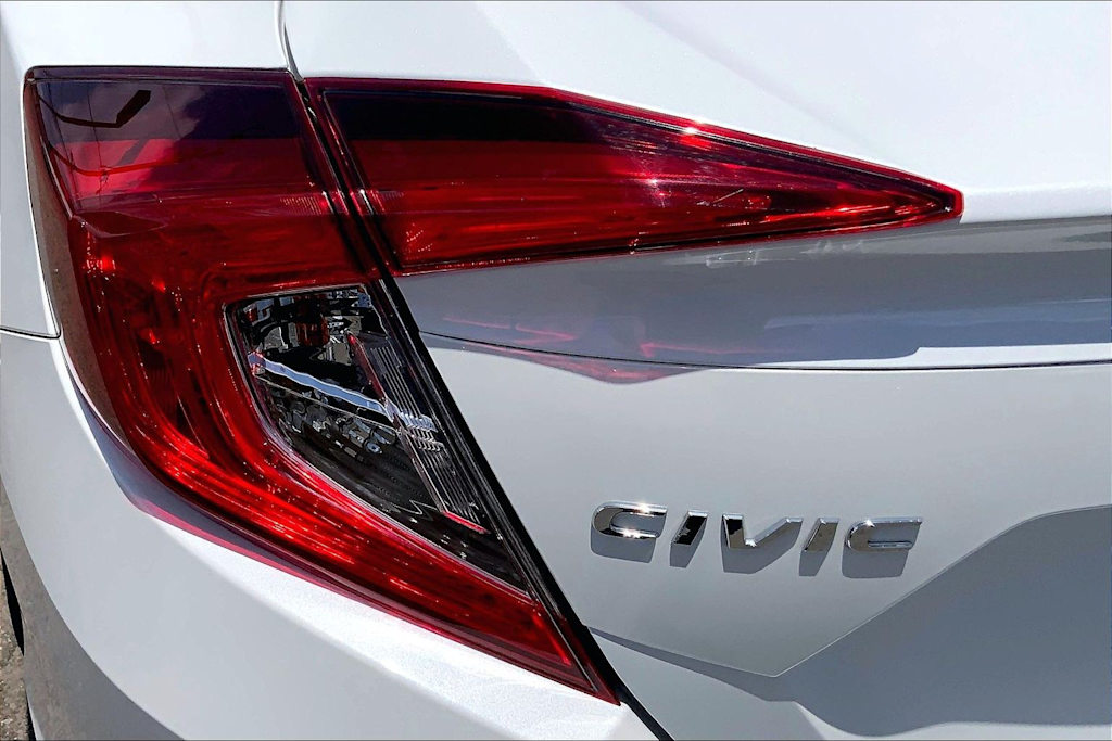 Thumbnail: 2020 Honda Civic - 32