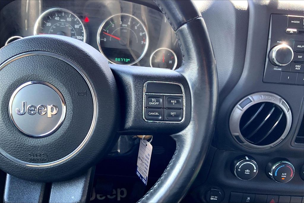 Thumbnail: 2017 Jeep Wrangler - 27