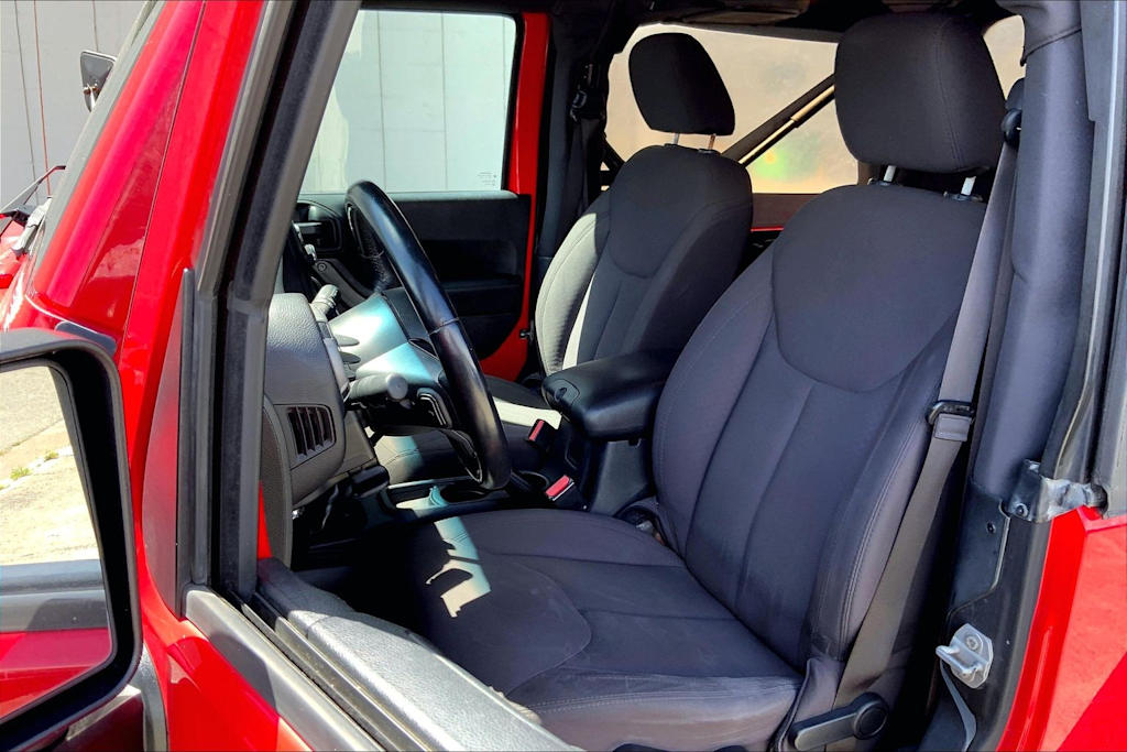 Thumbnail: 2017 Jeep Wrangler - 10