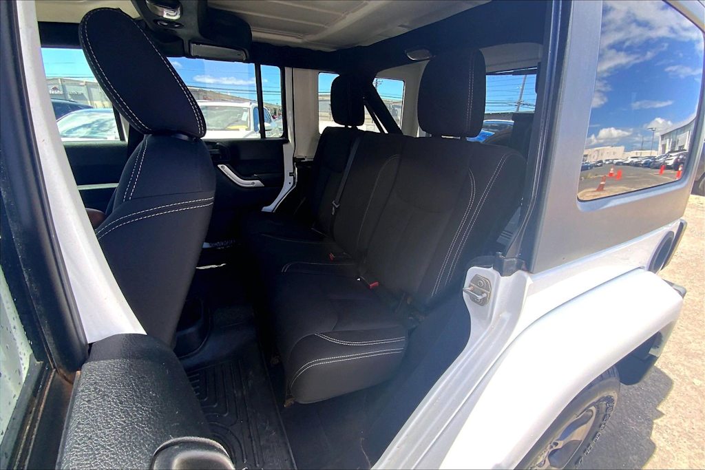 Thumbnail: 2016 Jeep Wrangler - 28