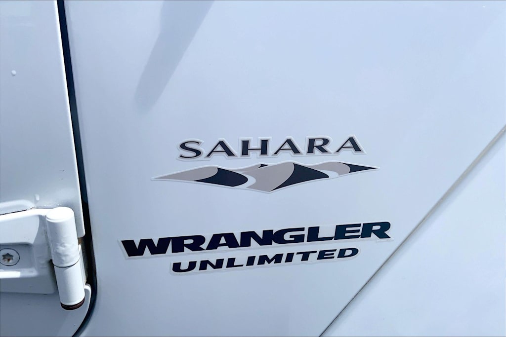 Thumbnail: 2016 Jeep Wrangler - 6