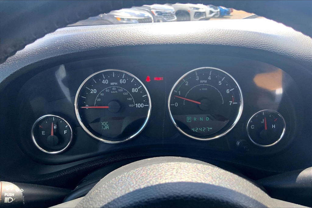 Thumbnail: 2016 Jeep Wrangler - 17
