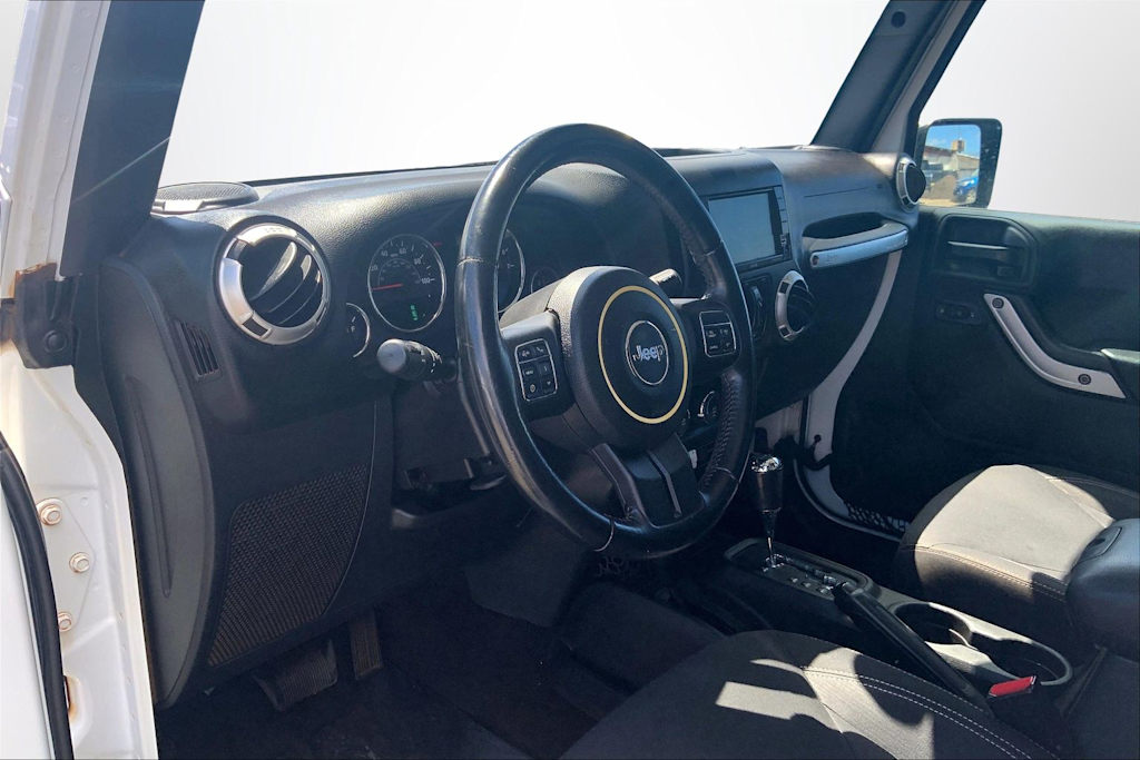 Thumbnail: 2016 Jeep Wrangler - 2