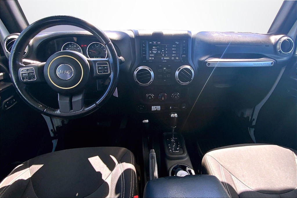Thumbnail: 2016 Jeep Wrangler - 10