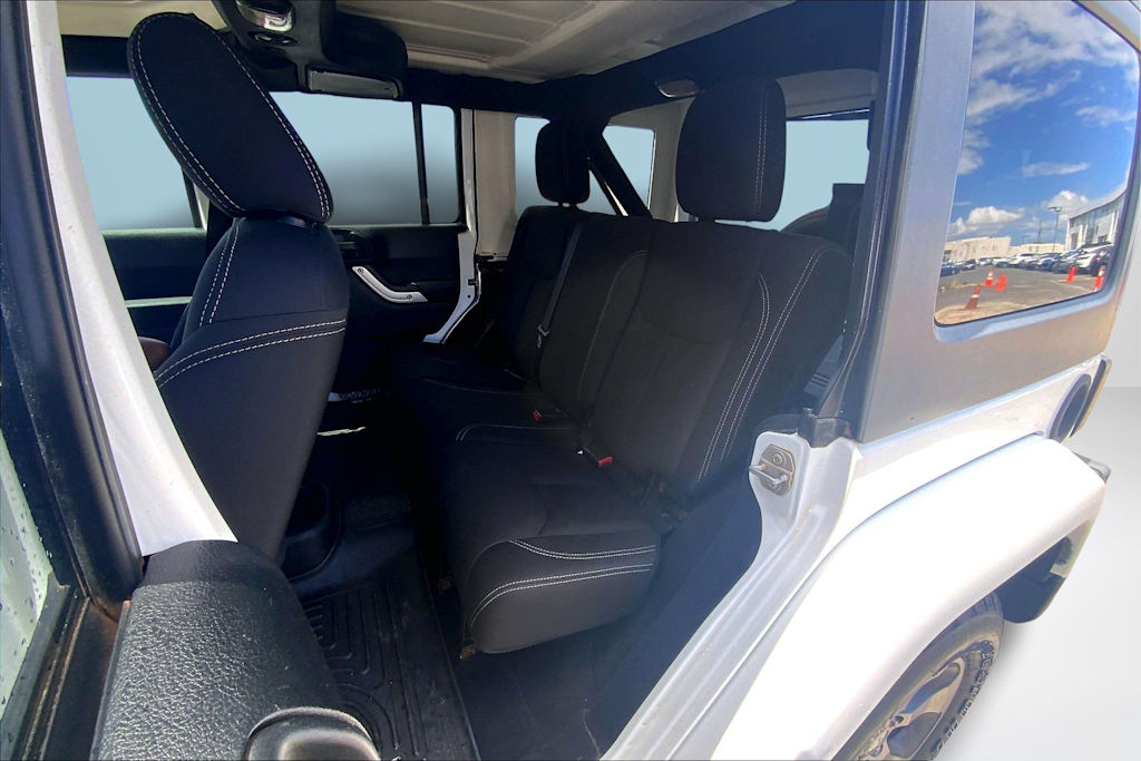 Thumbnail: 2016 Jeep Wrangler - 29