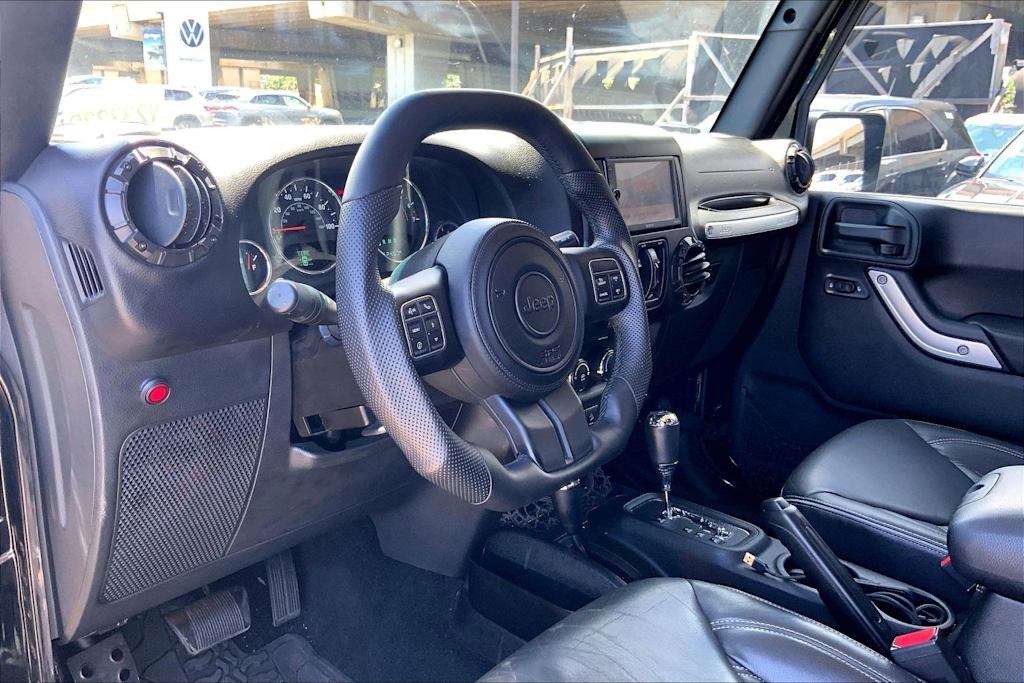 Thumbnail: 2016 Jeep Wrangler - 2