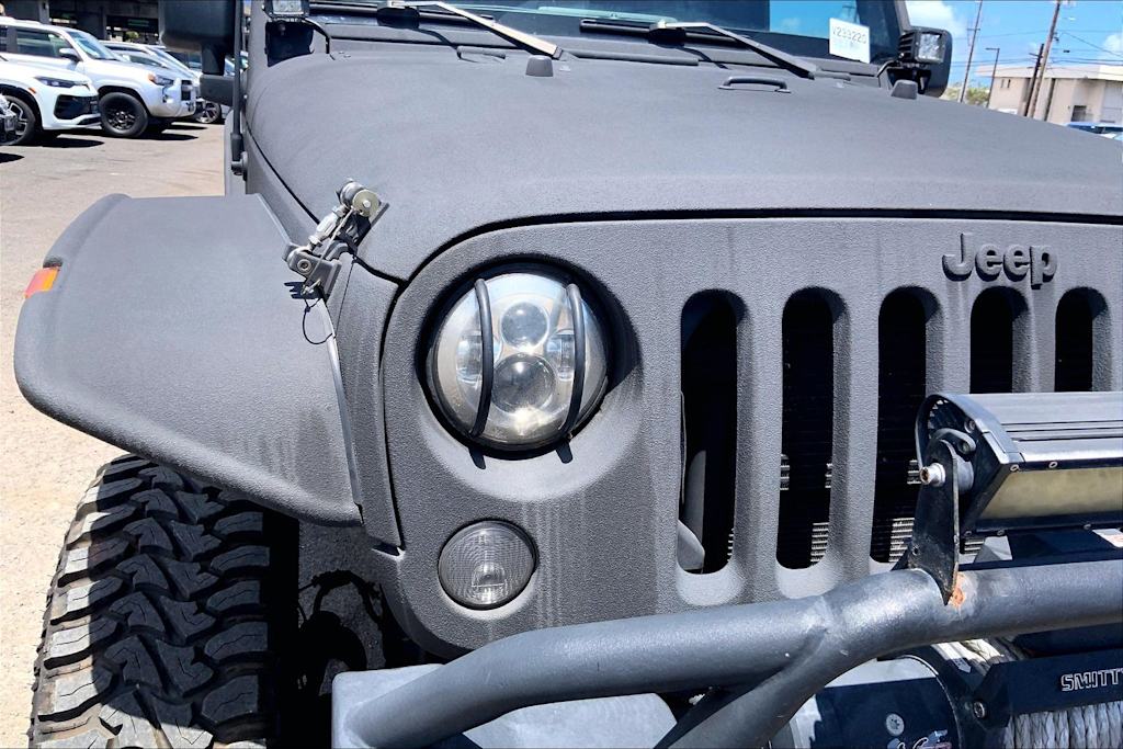Thumbnail: 2016 Jeep Wrangler - 31