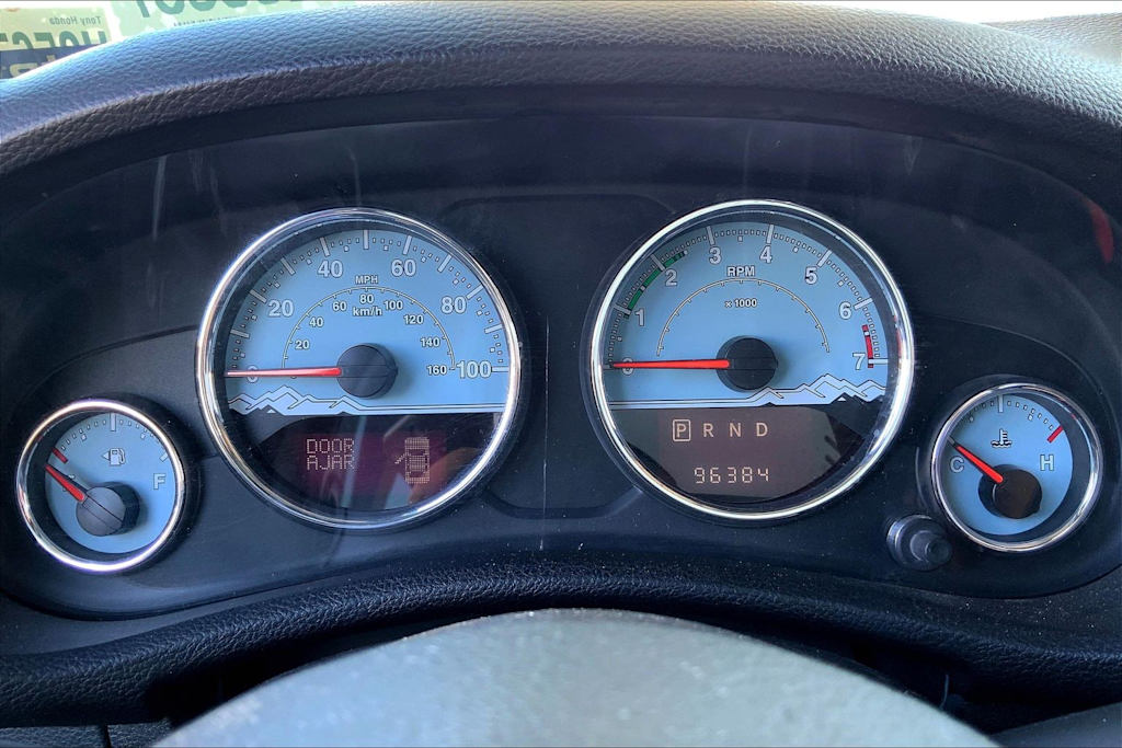 Thumbnail: 2014 Jeep Wrangler - 16