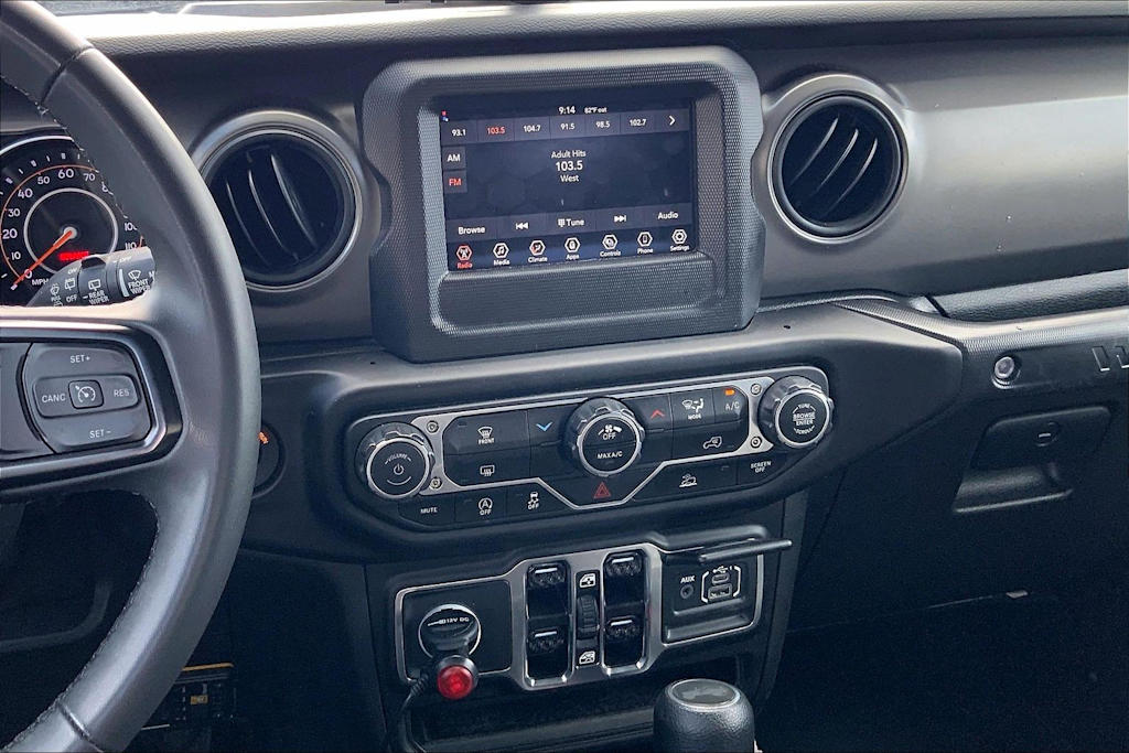 Thumbnail: 2023 Jeep Wrangler - 15