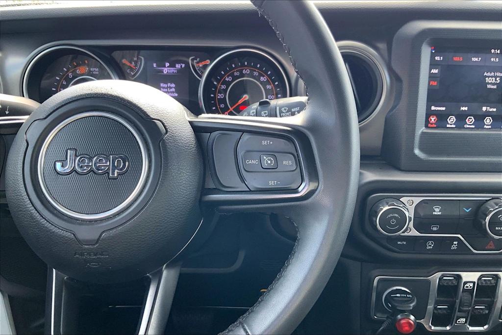Thumbnail: 2023 Jeep Wrangler - 25
