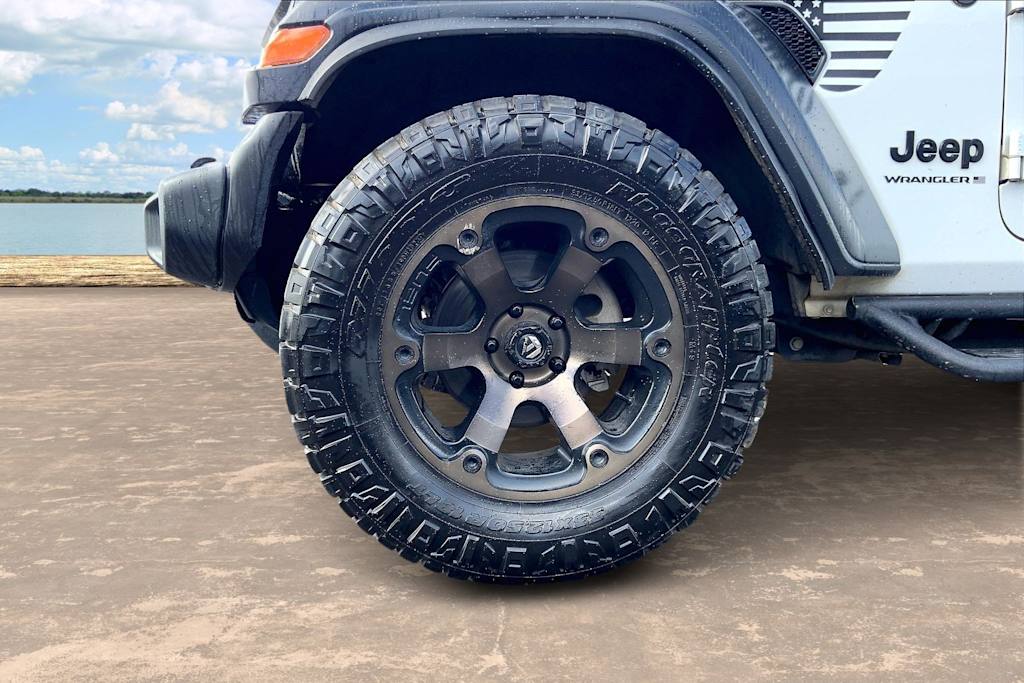 Thumbnail: 2023 Jeep Wrangler - 8