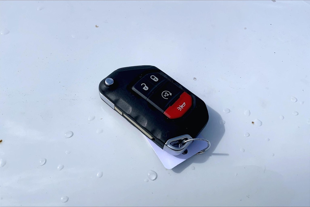 Thumbnail: 2023 Jeep Wrangler - 19