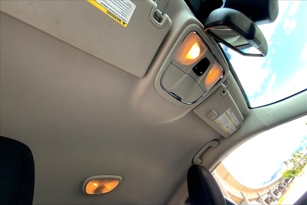 Thumbnail: 2016 Jeep Cherokee - 29