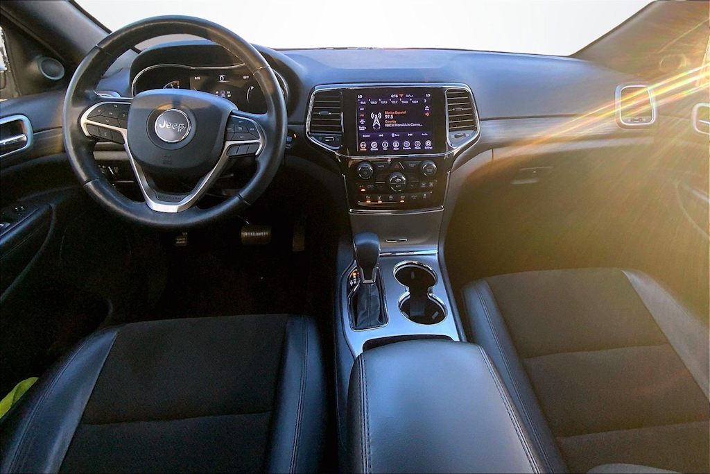 Thumbnail: 2021 Jeep Grand Cherokee - 10