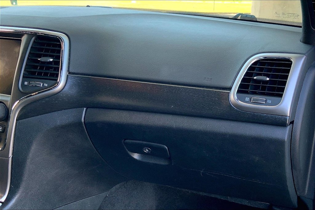 Thumbnail: 2018 Jeep Grand Cherokee - 22