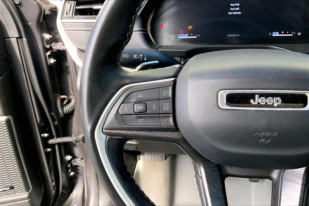 Thumbnail: 2021 Jeep Grand Cherokee L - 24
