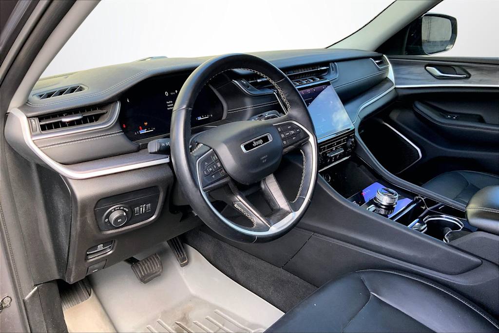 Thumbnail: 2021 Jeep Grand Cherokee L - 2