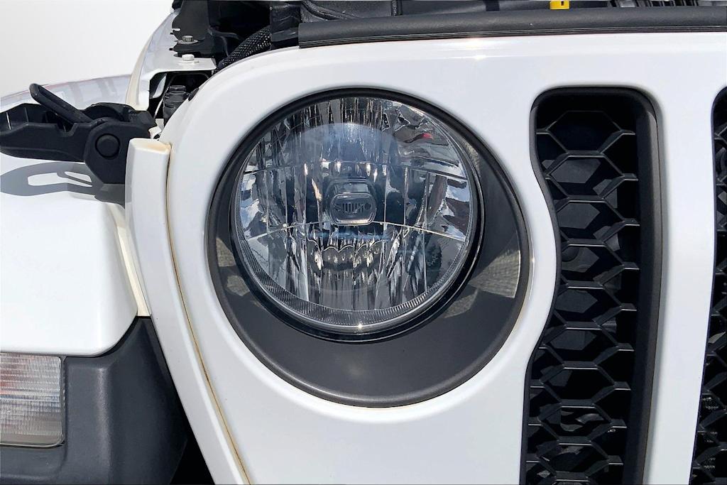 Thumbnail: 2021 Jeep Gladiator - 31