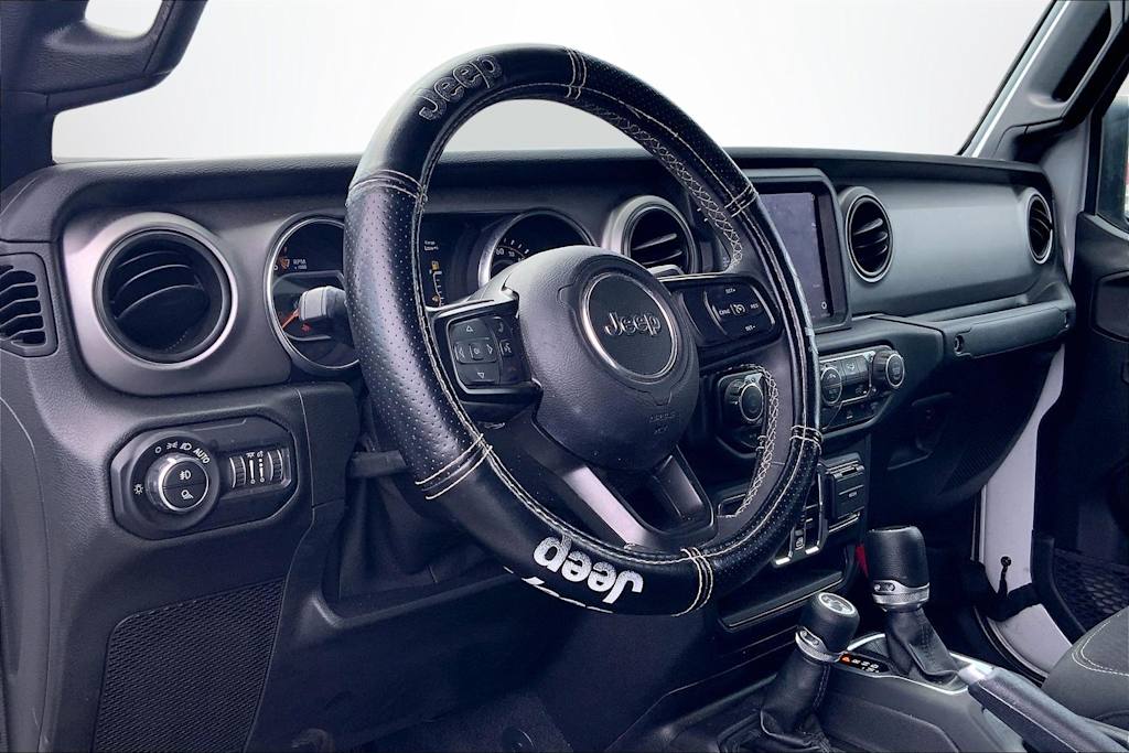 Thumbnail: 2021 Jeep Gladiator - 2