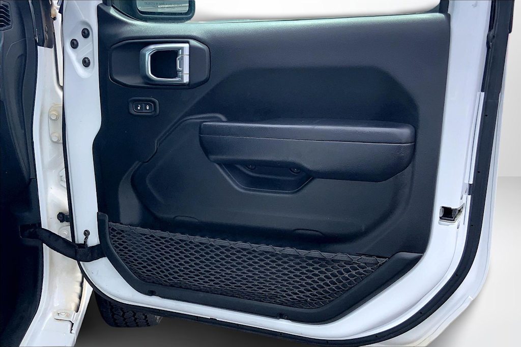 Thumbnail: 2021 Jeep Gladiator - 28