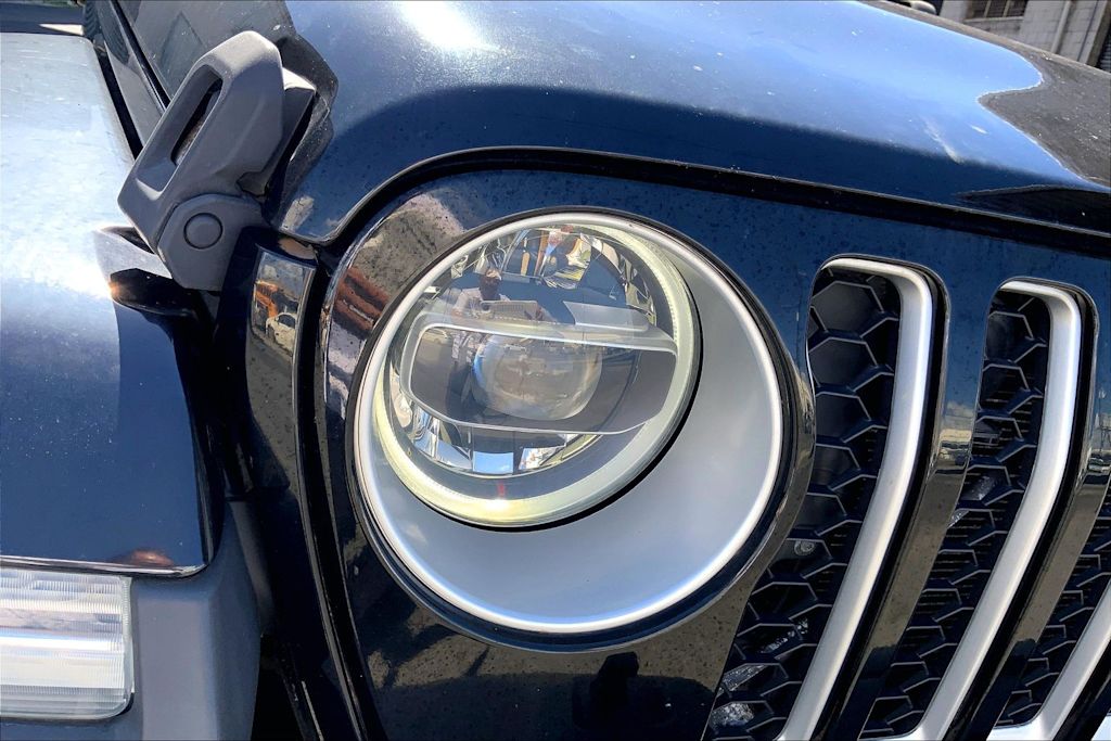 Thumbnail: 2021 Jeep Gladiator - 30