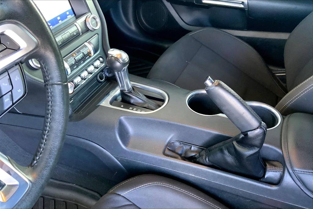 Thumbnail: 2022 Ford Mustang - 15