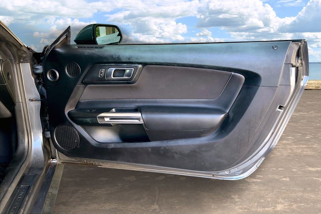 Thumbnail: 2022 Ford Mustang - 28