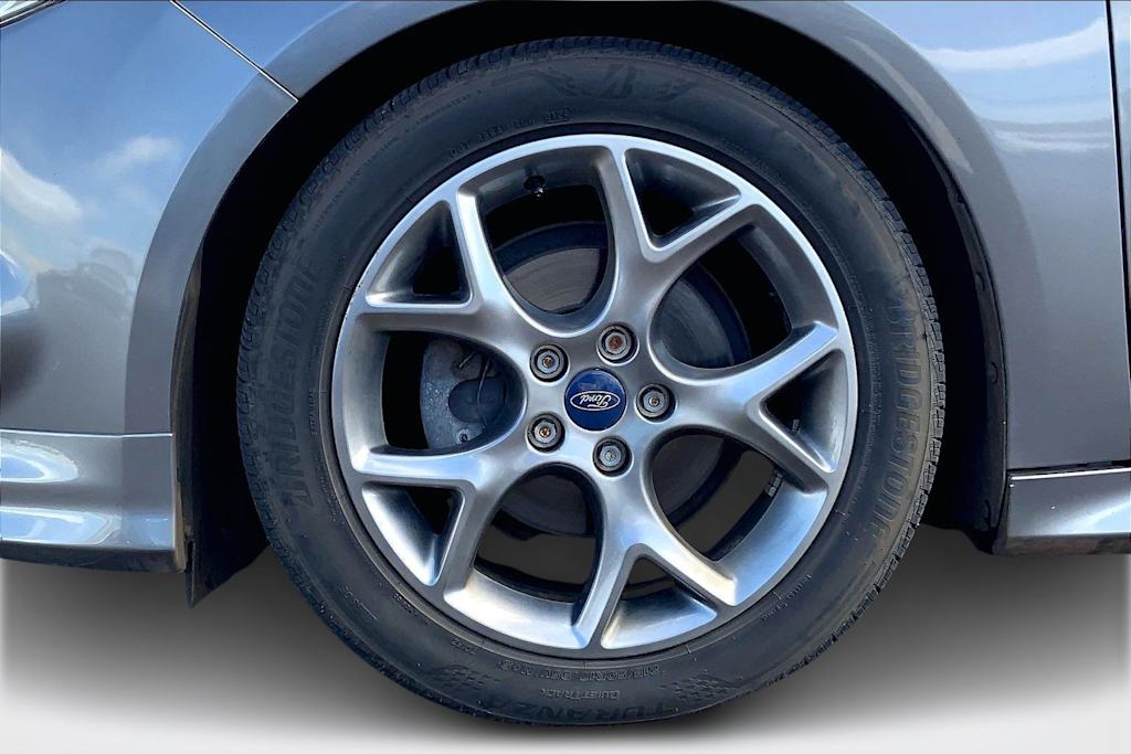 Thumbnail: 2014 Ford Focus - 8