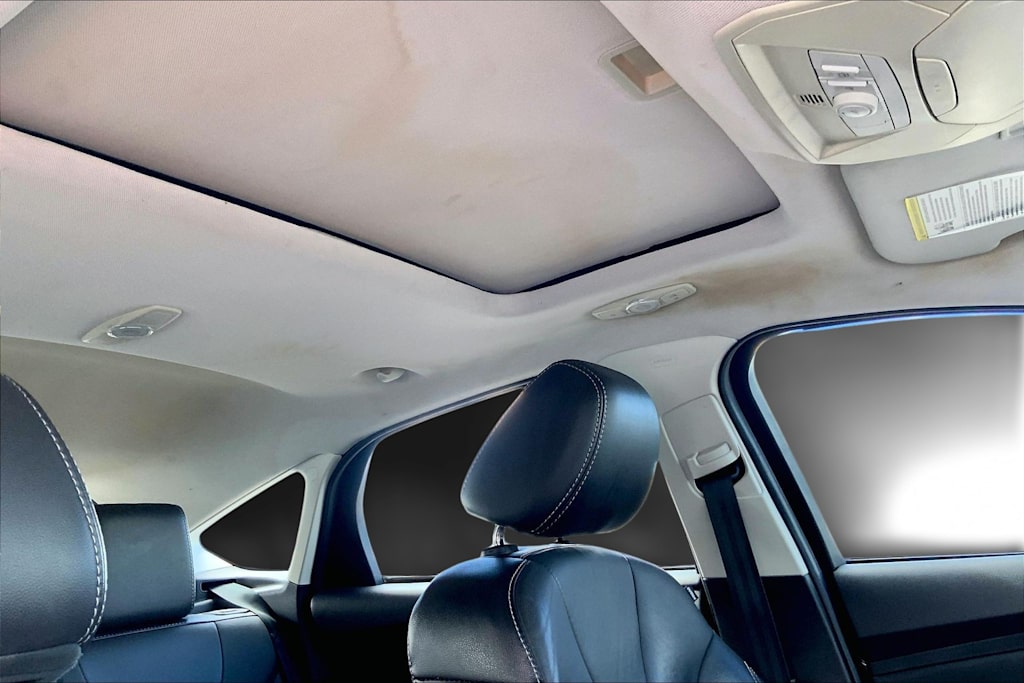 Thumbnail: 2014 Ford Focus - 30