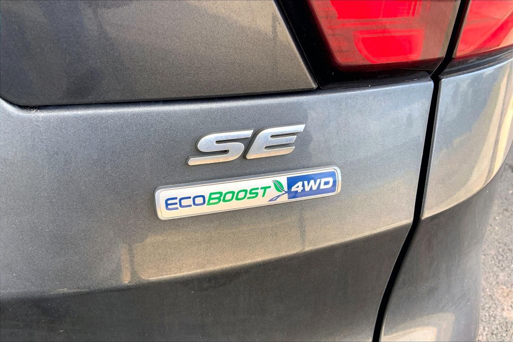 Thumbnail: 2019 Ford Escape - 7