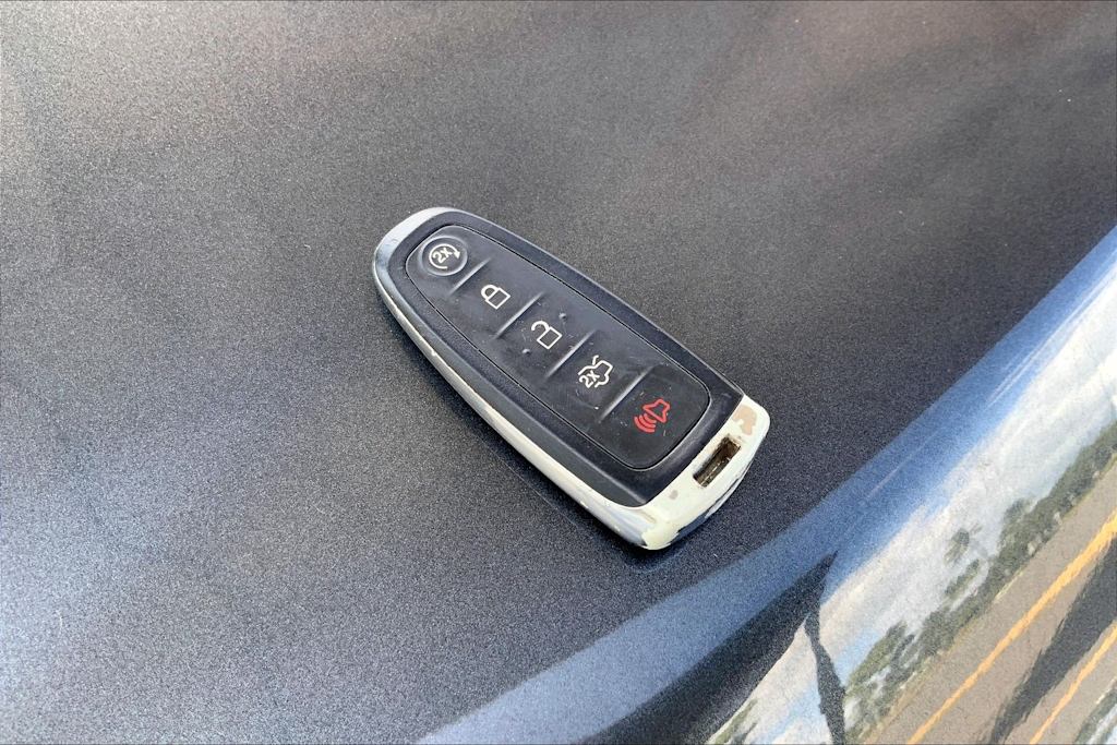 Thumbnail: 2019 Ford Escape - 20