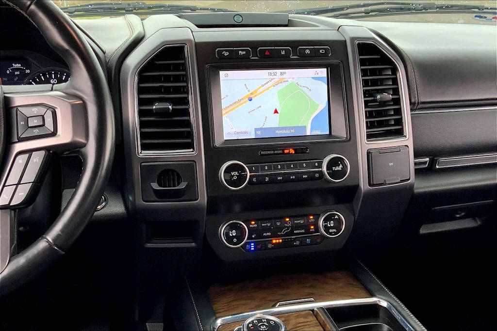 Thumbnail: 2021 Ford Expedition - 14