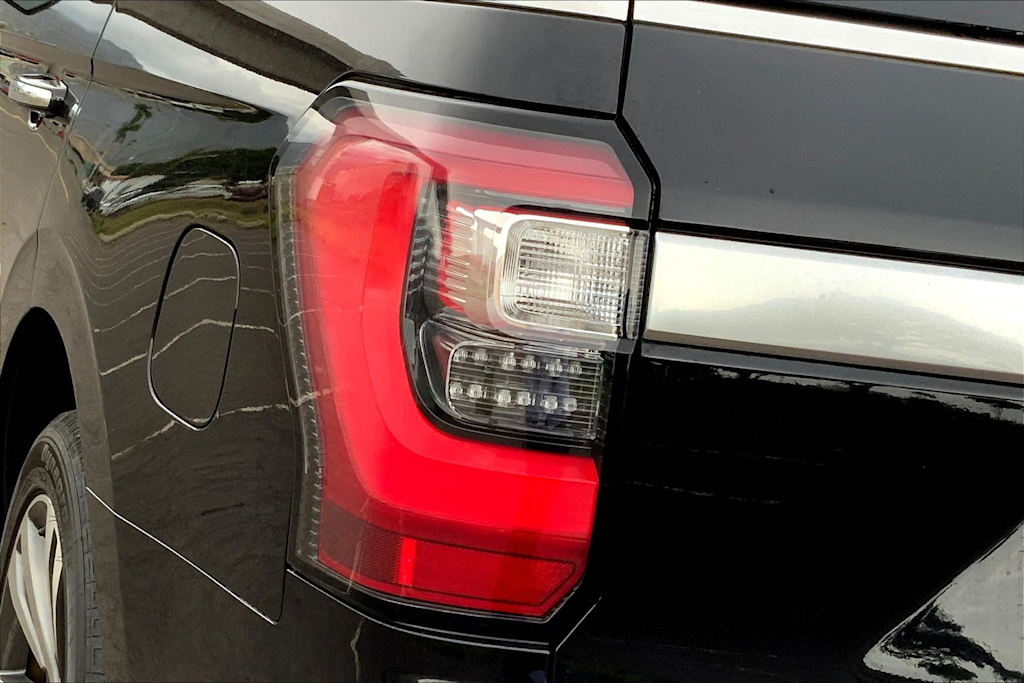 Thumbnail: 2021 Ford Expedition - 31