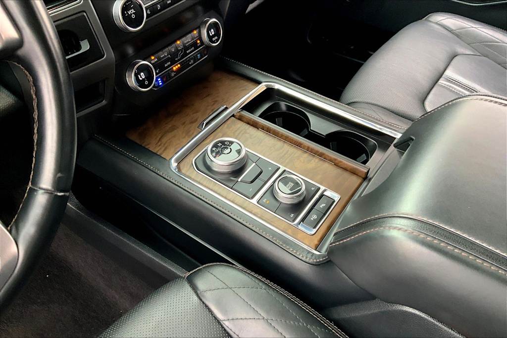 Thumbnail: 2021 Ford Expedition - 15