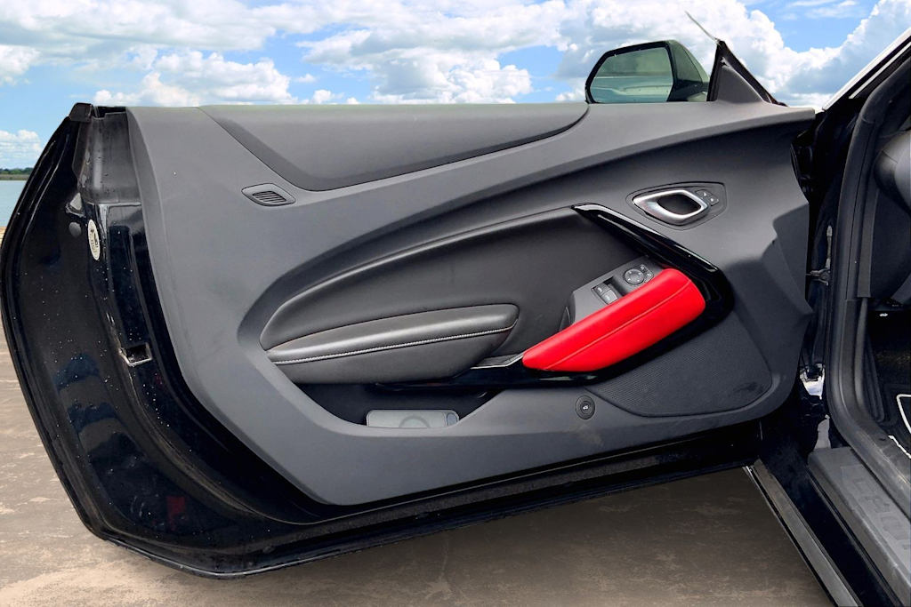 Thumbnail: 2023 Chevrolet Camaro - 27