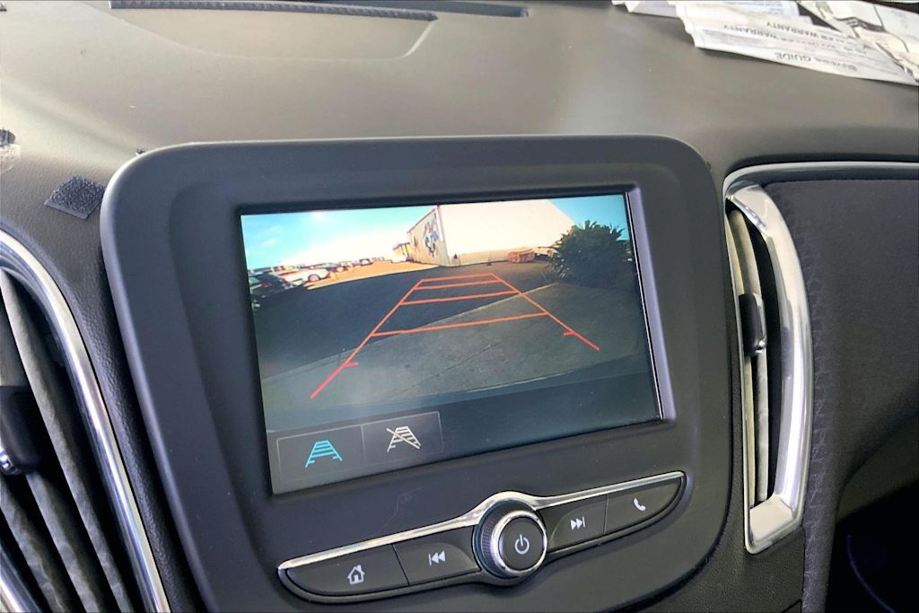 Thumbnail: 2018 Chevrolet Malibu - 26
