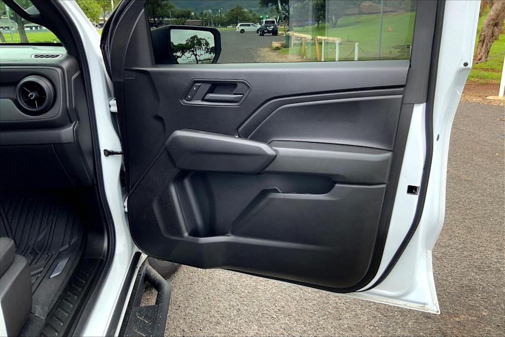 Thumbnail: 2025 Chevrolet Colorado - 28