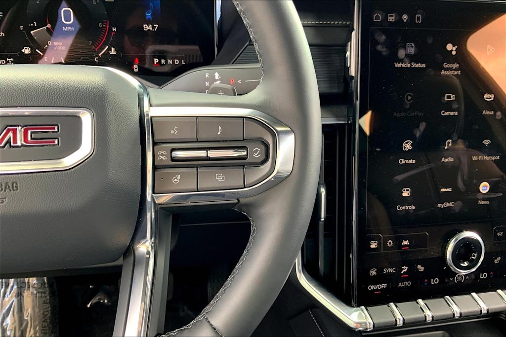 Thumbnail: 2024 GMC Acadia - 25