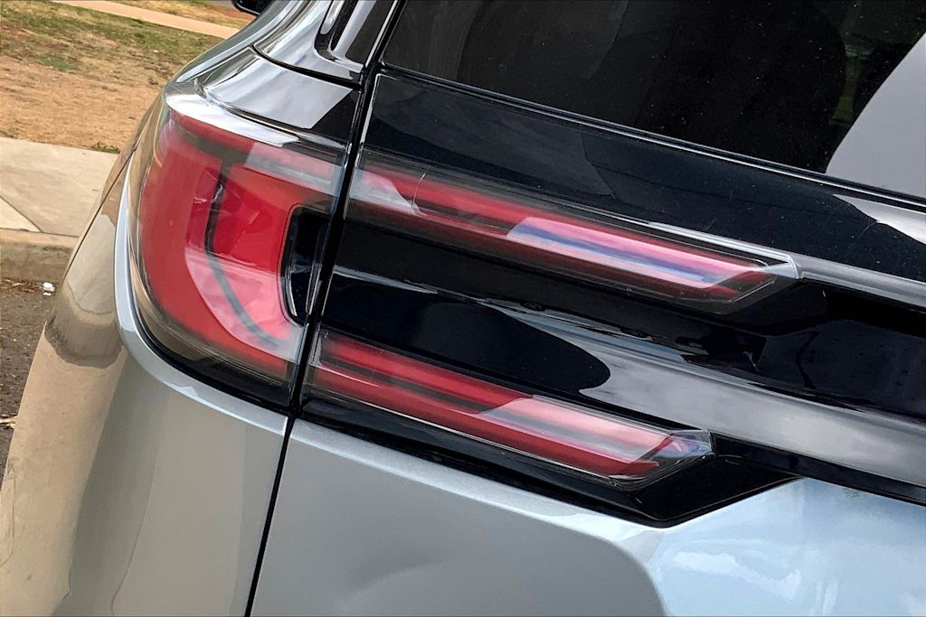 Thumbnail: 2024 GMC Acadia - 31