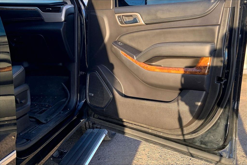 Thumbnail: 2015 GMC Yukon XL - 29