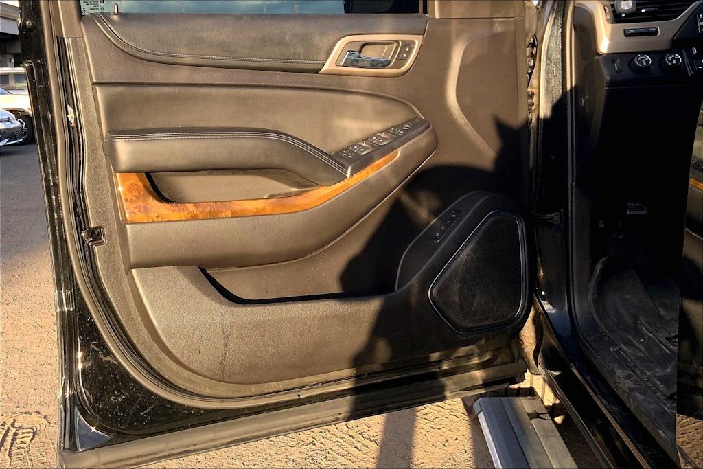 Thumbnail: 2015 GMC Yukon XL - 28
