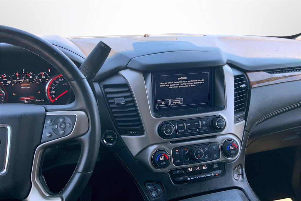 Thumbnail: 2015 GMC Yukon XL - 16
