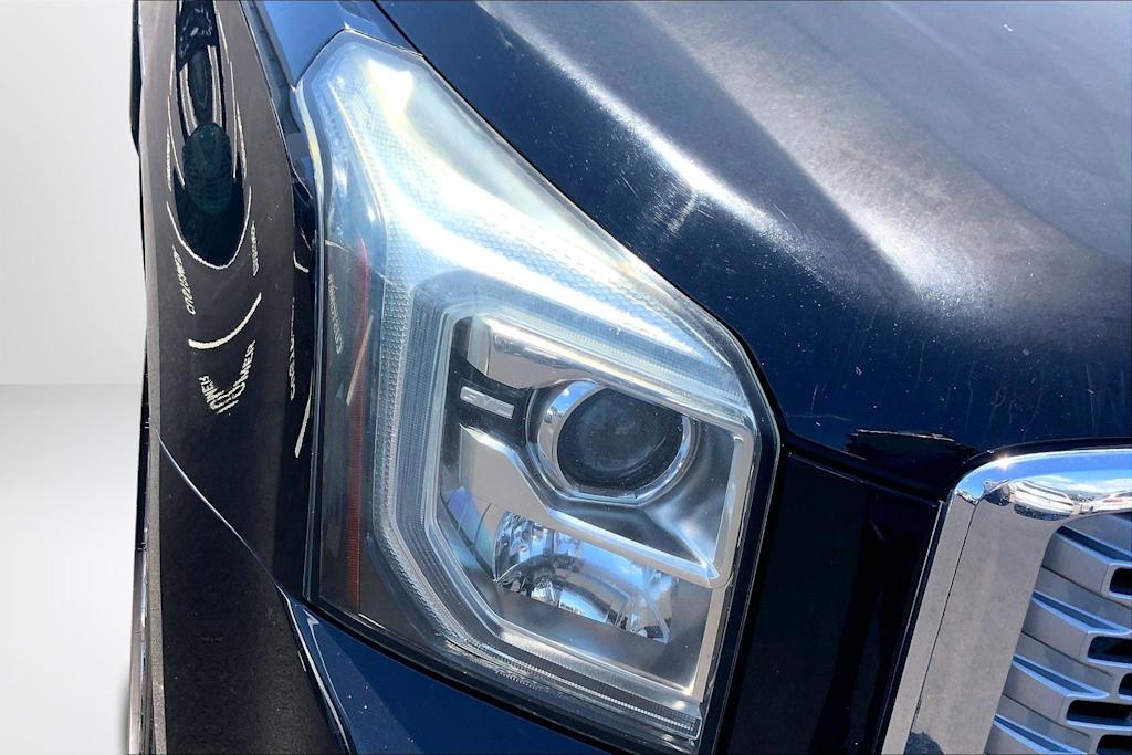 Thumbnail: 2015 GMC Yukon XL - 31
