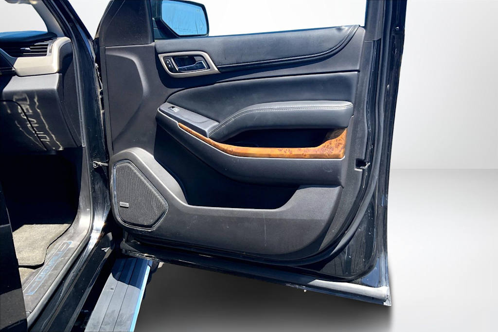Thumbnail: 2015 GMC Yukon XL - 28