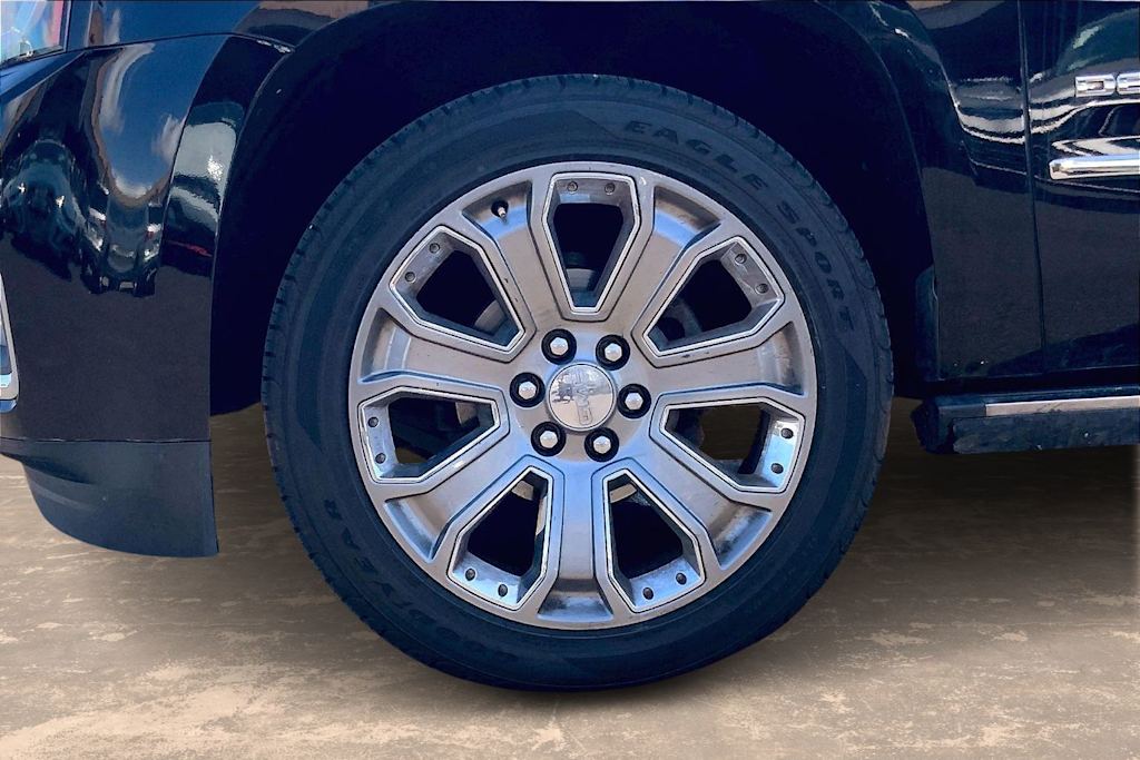 Thumbnail: 2015 GMC Yukon XL - 8