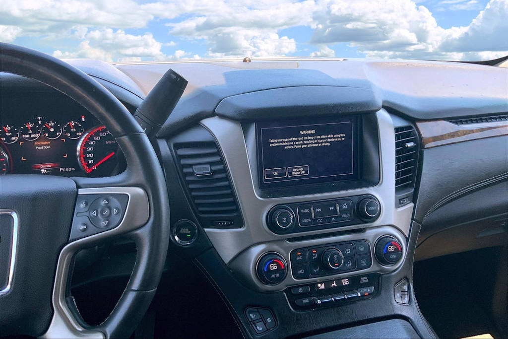 Thumbnail: 2015 GMC Yukon XL - 16