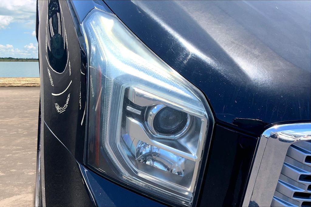 Thumbnail: 2015 GMC Yukon XL - 31