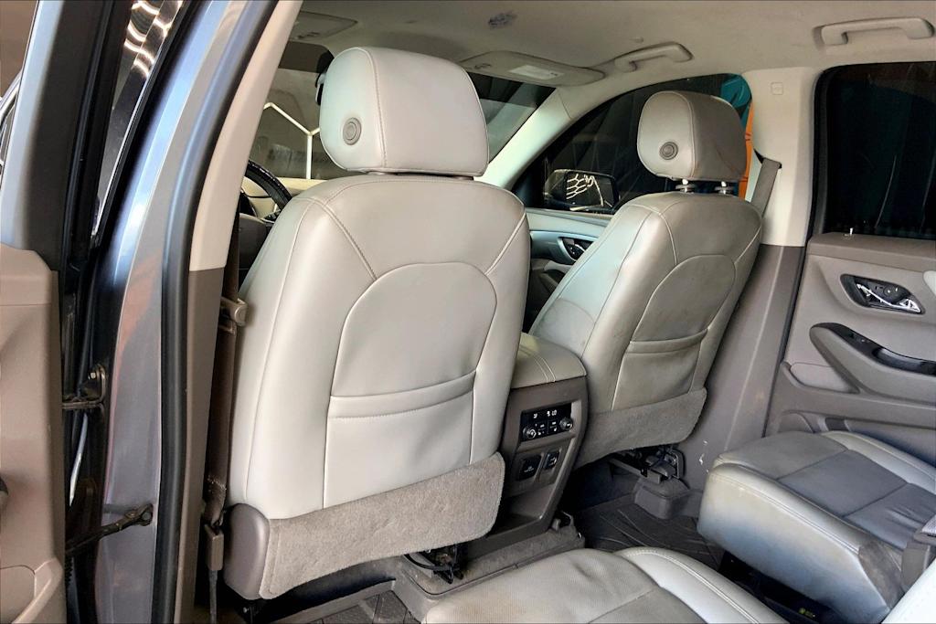 Thumbnail: 2018 Chevrolet Traverse - 13